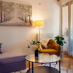Apartament Lanela