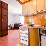 Apartament Lanela